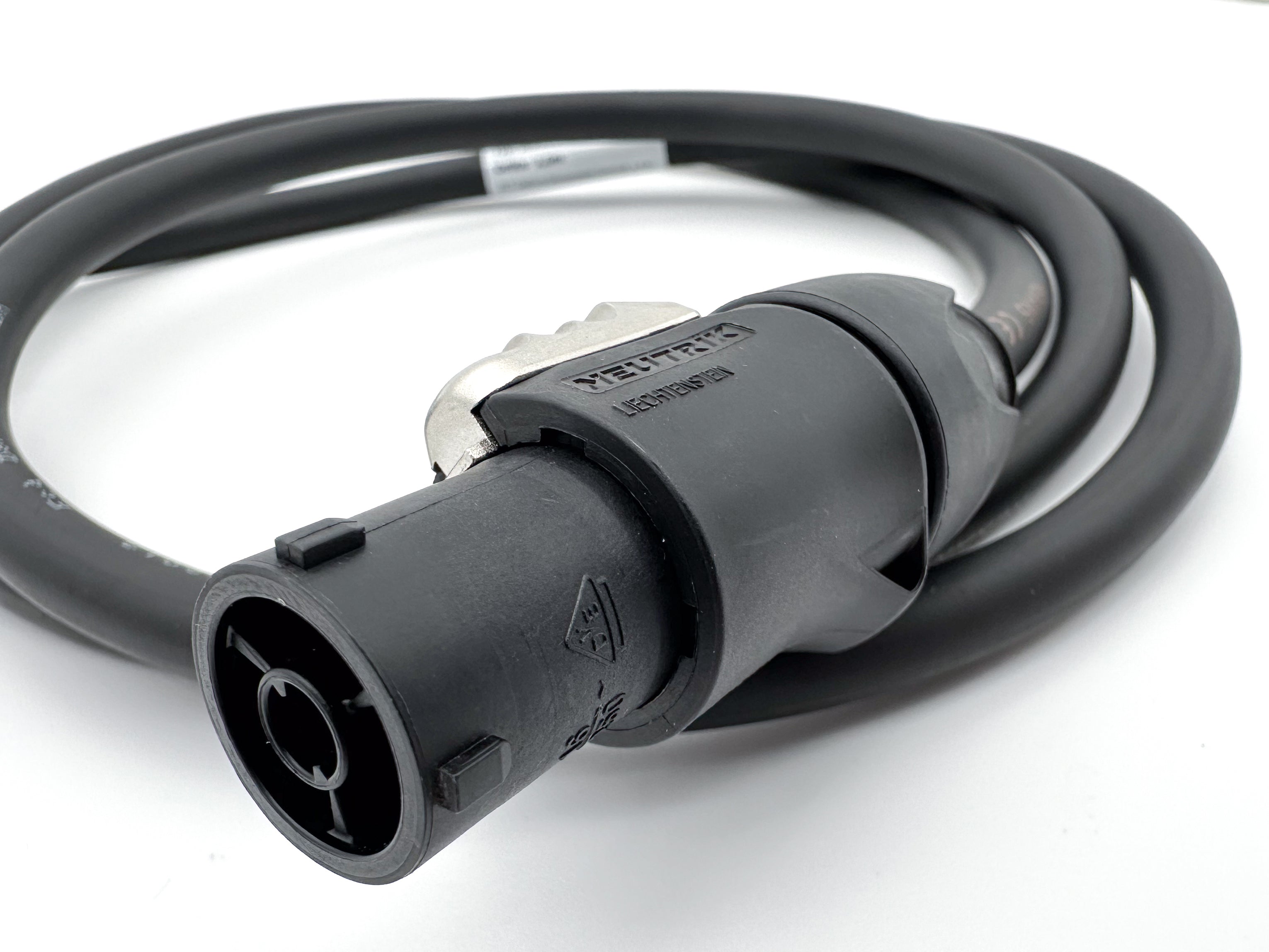 Propojovací napájecí kabel Neutrik powerCON TRUE1, TITANEX H07RN-F 3G1,5 mm², 5m Propojovací napájecí kabel Neutrik powerCON TRUE1, TITANEX H07RN-F 3G1,5 mm², 5m